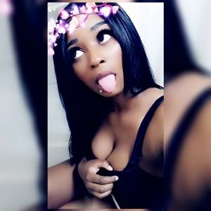 Meet your Posher, Alexandriaa